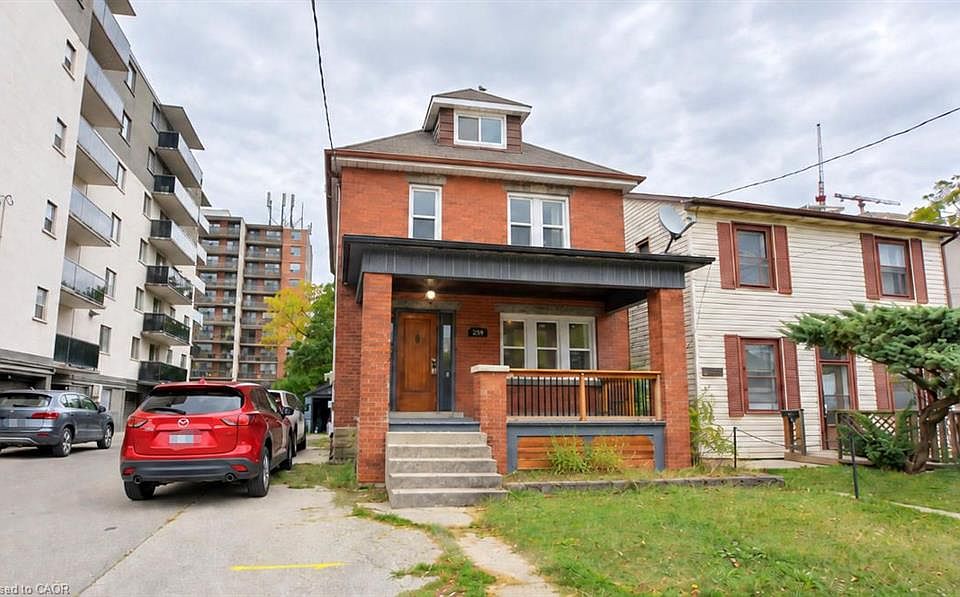 1st image of 230 Duke St