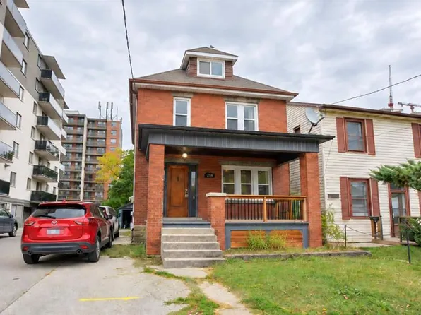 230 Duke St, Hamilton, ON L8P 1Y3