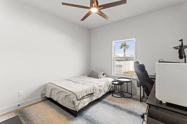 13538 Catamaran Dr — Photo 15