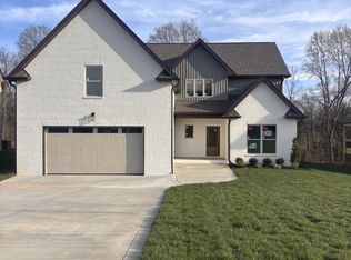 353 Young Ln Lot 102, Pleasant View, TN 37146