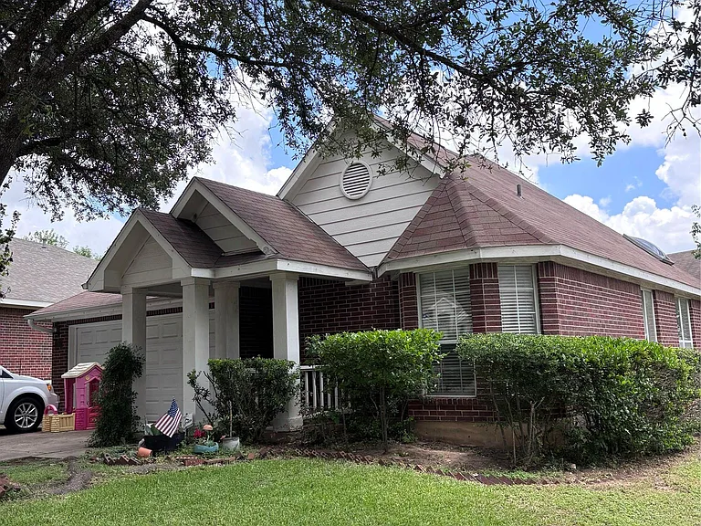14901 Sand Dollar Ct — Photo 2