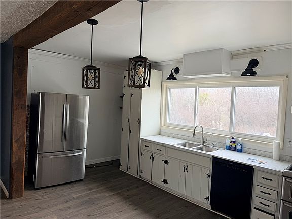 5th image of 23281 Mosher Rd
