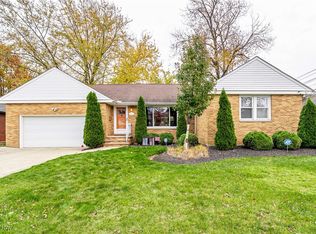 321 E 243rd St, Euclid, OH 44123