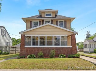 2468 Central Ave SW, Wyoming, MI 49519