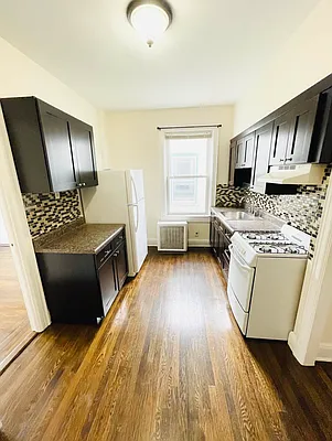 Rented by Bell Realty | media 11