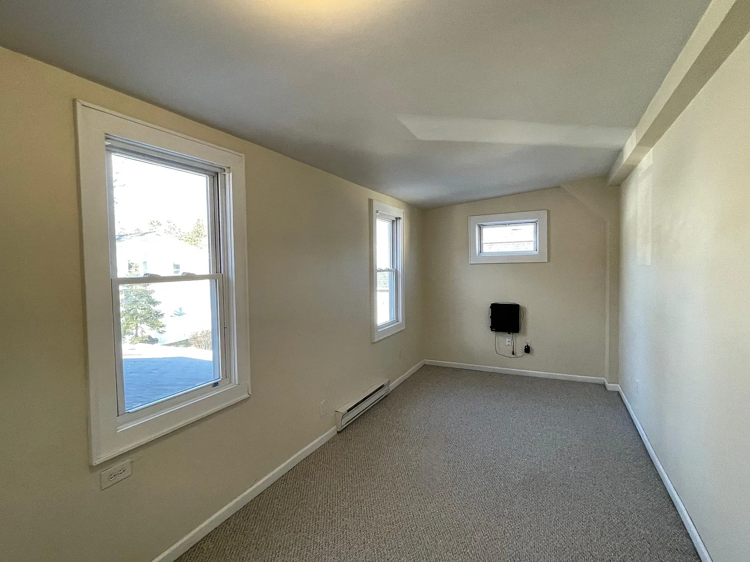 1 bed, 800 sqft, $1,750 — Photo 2