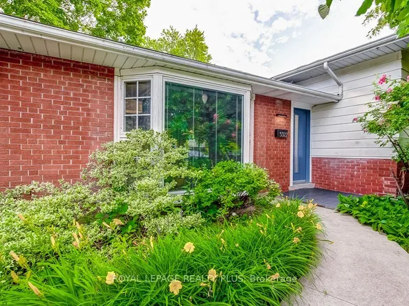 5322 Windermere Dr, Burlington, ON L7L 3M1