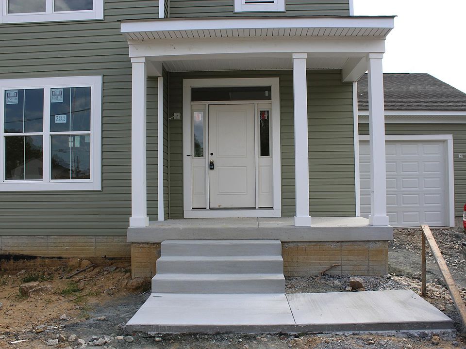 2nd image of 203 Patuxent Ave