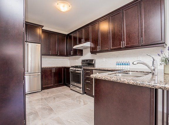 2nd image of 24 Sundew Ln