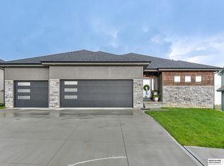 16710 Mormon St, Bennington, NE 68007