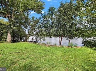 48 Waterloo St, New Hope, PA 18938