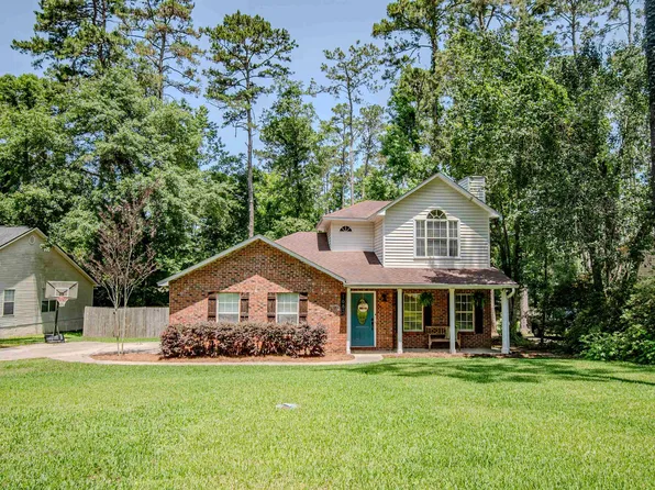 1682 Copperfield Cir, Tallahassee, FL 32312