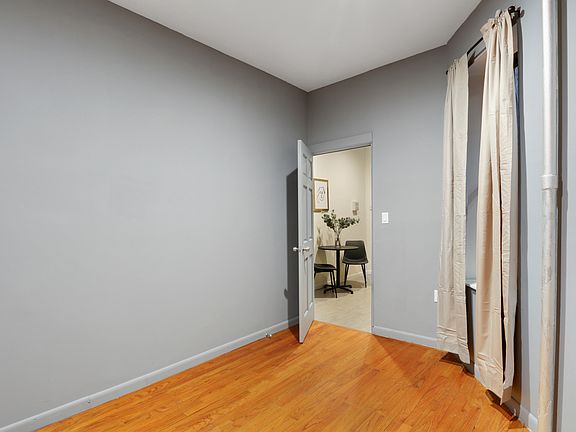 5th image of 405 E 90th St APT 4B