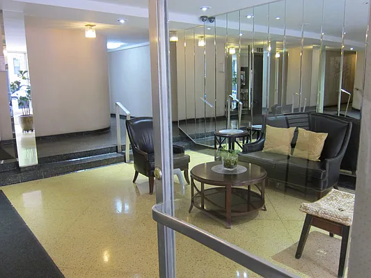 Rented by Realty 2000 Corp | media 12