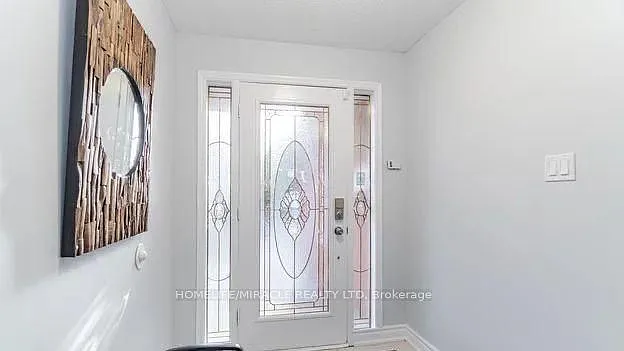 4 bed, $3,500 — Photo 2