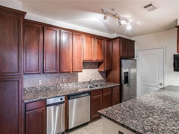 5th image of 3225 Turtle Creek Blvd APT 2207