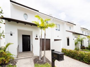 3655 SW 26th St, Miami, FL 33133