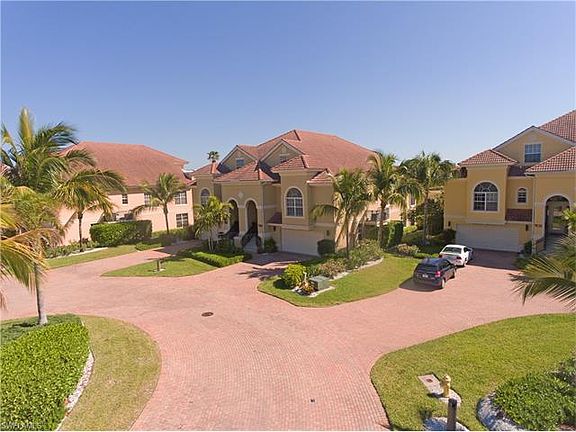 4th image of 7523 Lake Valencia Ct #3B