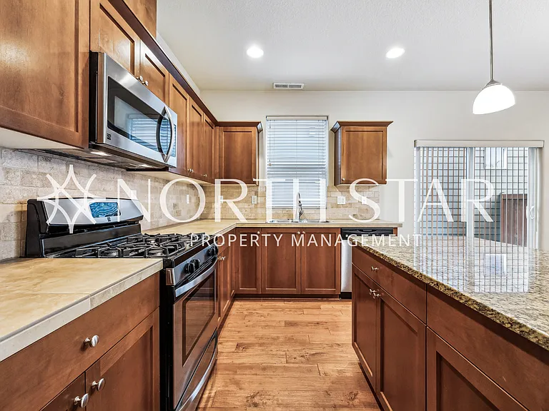 16903 SW 133rd Ter — Photo 13