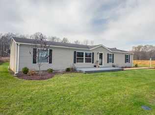 5680 Root Rd, Spencer, OH 44275