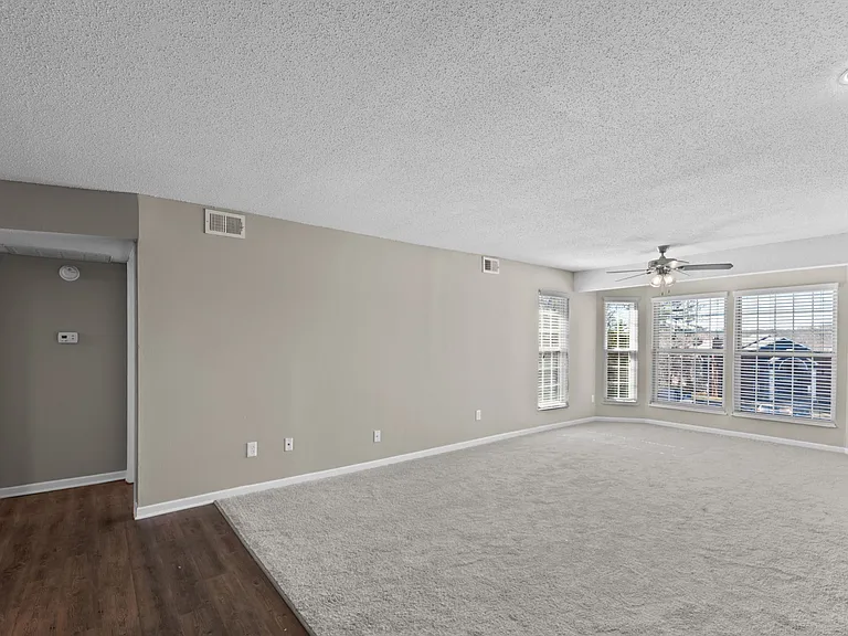 Willowbend — Photo 101
