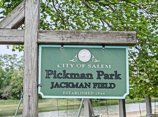 13 Fillmore Rd #15AB, Salem, MA 01970