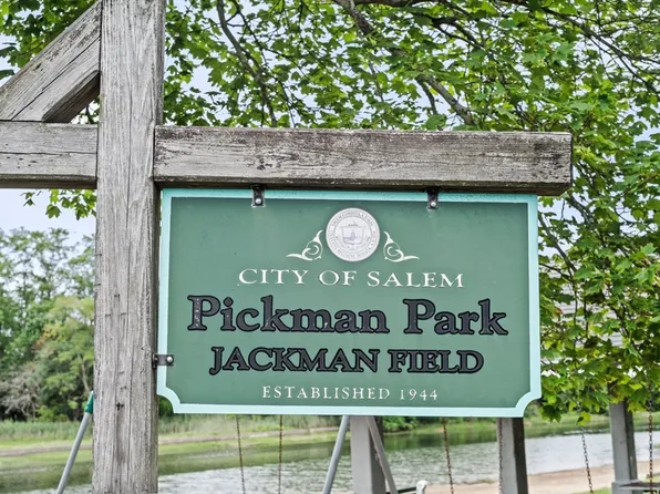 13 Fillmore Rd #15AB, Salem, MA 01970