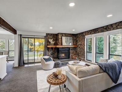 112 E La Bonte St #208, Dillon, CO, 80435