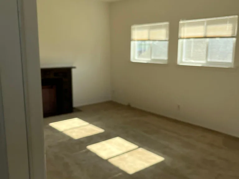 1108 Santa Clara Ave #D — Photo 2