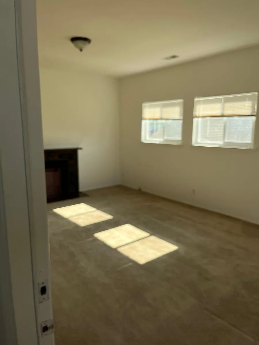 Building Photo - 1108 Santa Clara Ave #D