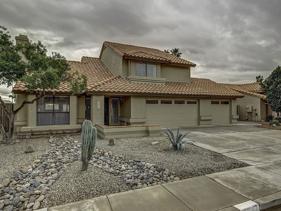 1st image of 4041 E Cholla Canyon Dr
