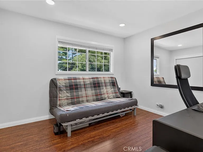4641 Newman Ave — Photo 51