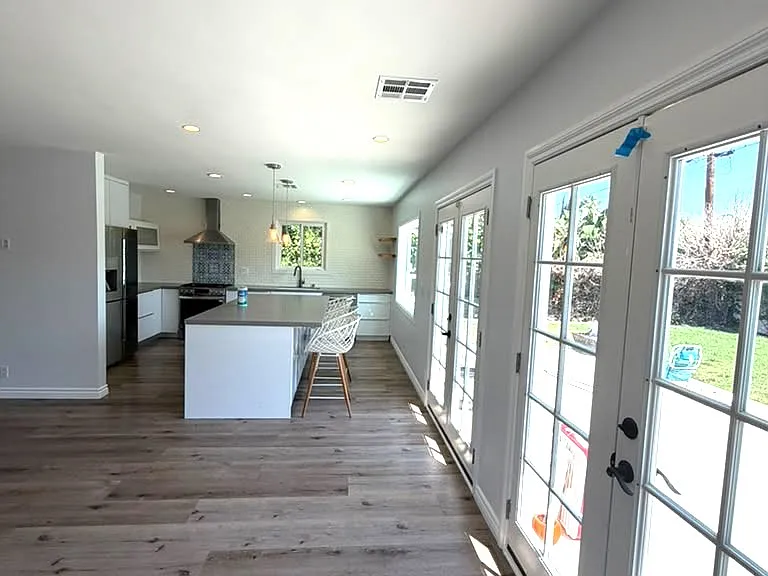 6926 Lurline Ave — Photo 2