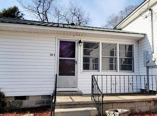 312 5th Ave #B, Eastman, GA 31023