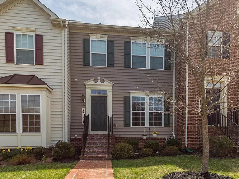 23507 Forest Haven Way — Photo 1