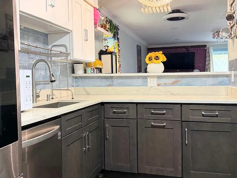 926 Burgess Cir — Photo 12