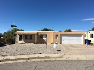 10901 Phoenix Ave NE, Albuquerque, NM 87112