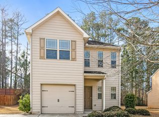 47 Trotter Ct, Newnan, GA 30263