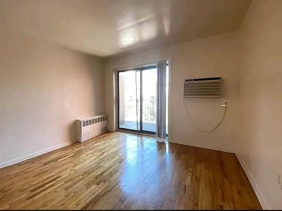 329 E 63rd St #5B