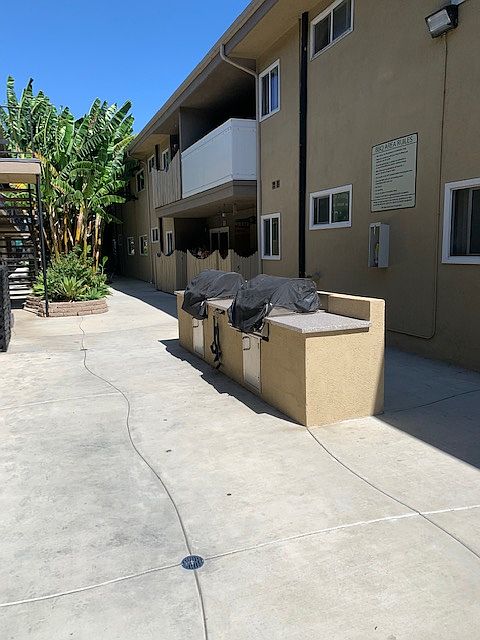 2nd image of 26001 Narbonne Ave #9