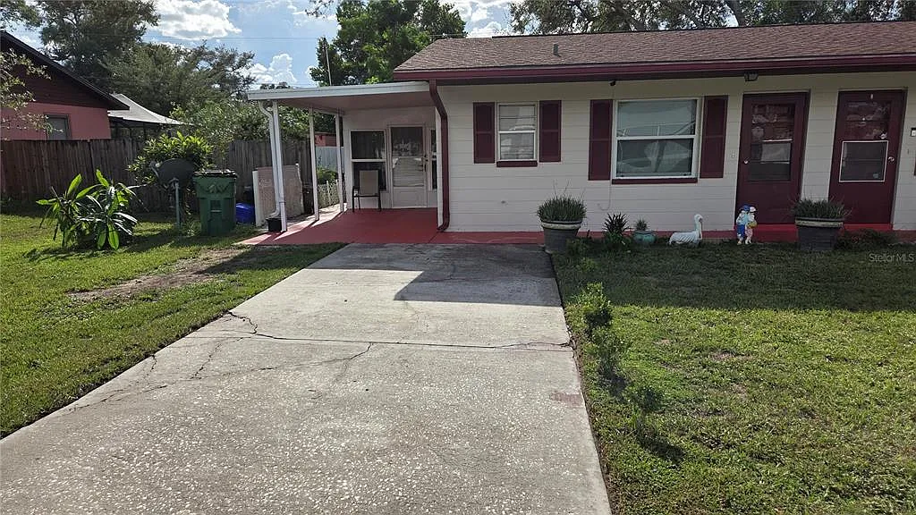 1 bed, 1.0 bath, 1720 sqft, $1,200 — Photo 1