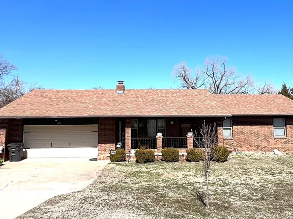1702 W Mullins Way, Arkansas City, KS 67005