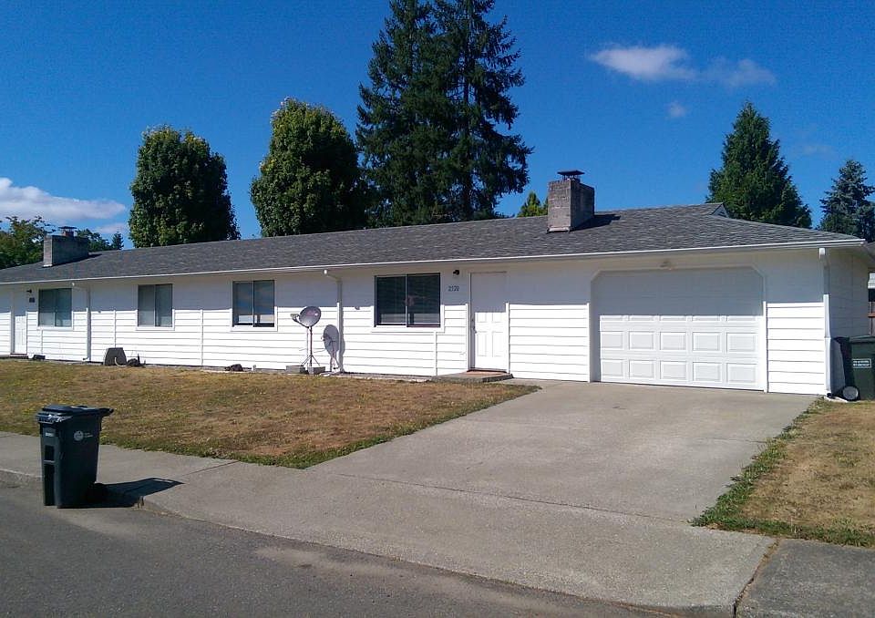 1st image of 2520 Leach Ct SE