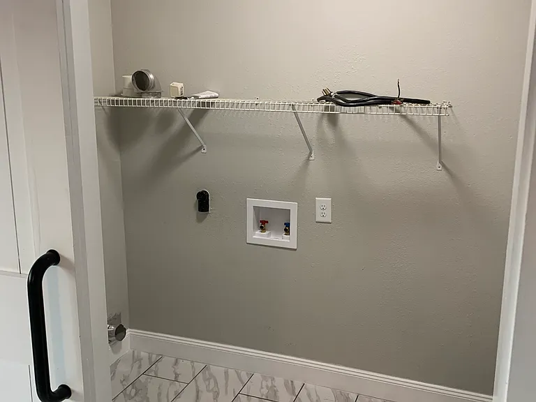 51 Junior Dr — Photo 16