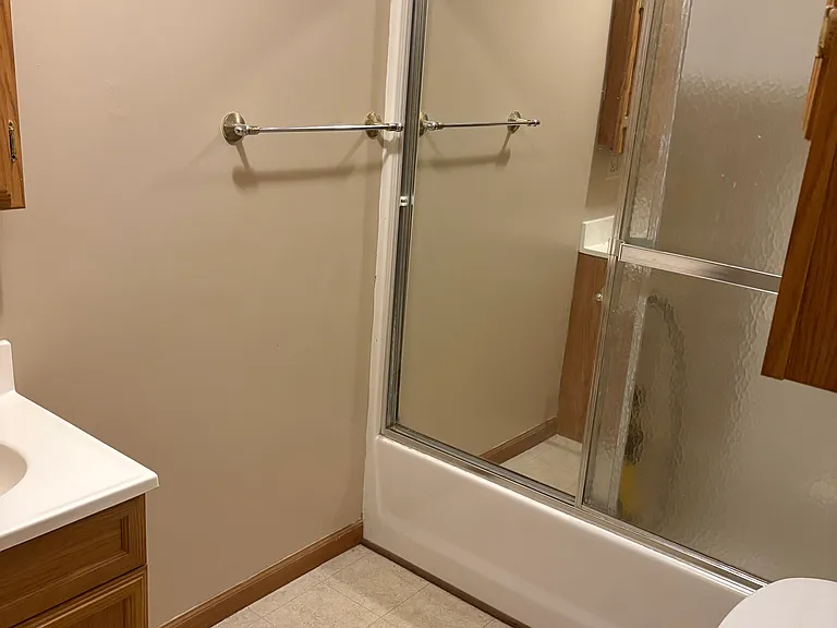 2513 Denny Ave — Photo 5