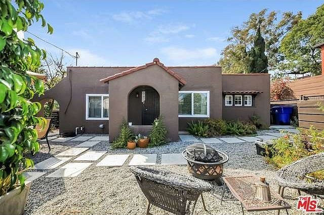 1st image of 1811 Lucretia Ave #1813
