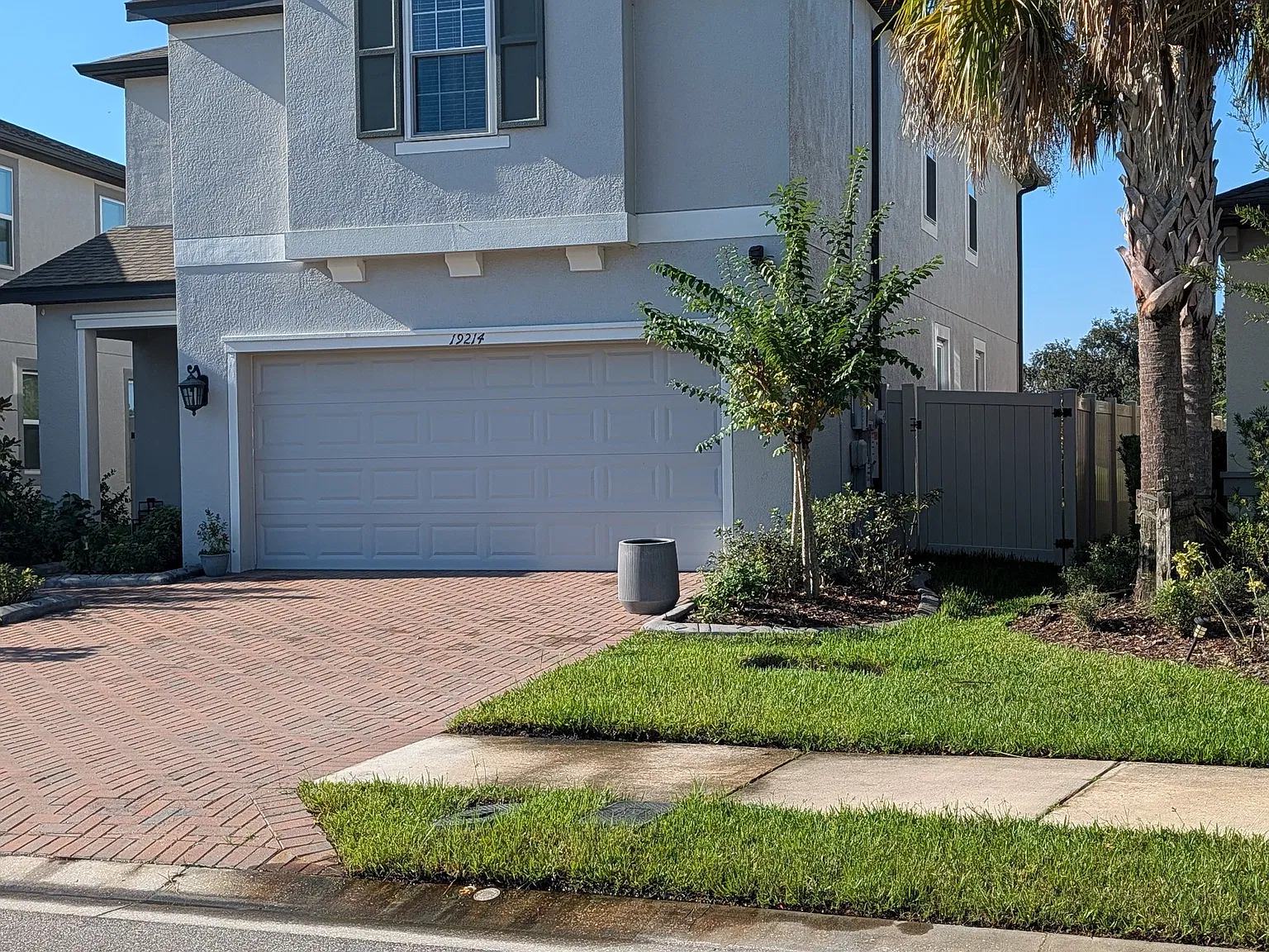 4 bed, 2653 sqft, $3,200 — Photo 2