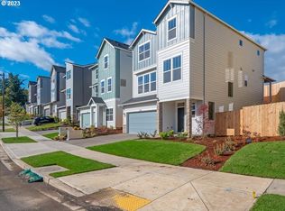 12323 SW Strobel Rd, Beaverton, OR 97007