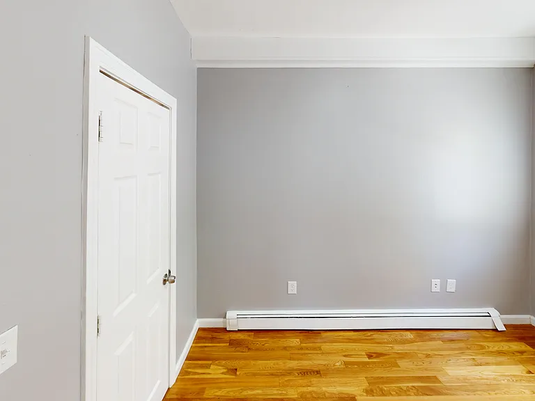 288 Highland St #3 — Photo 15