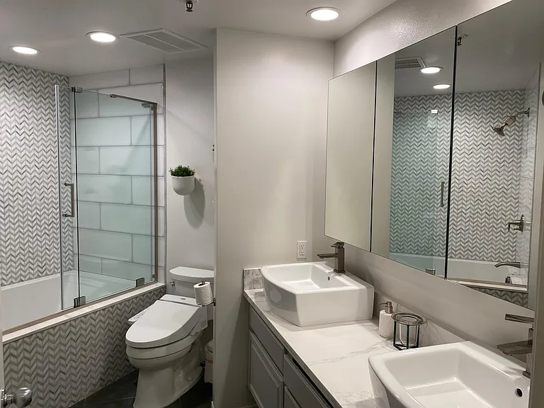 235 Main St #220 — Photo 7